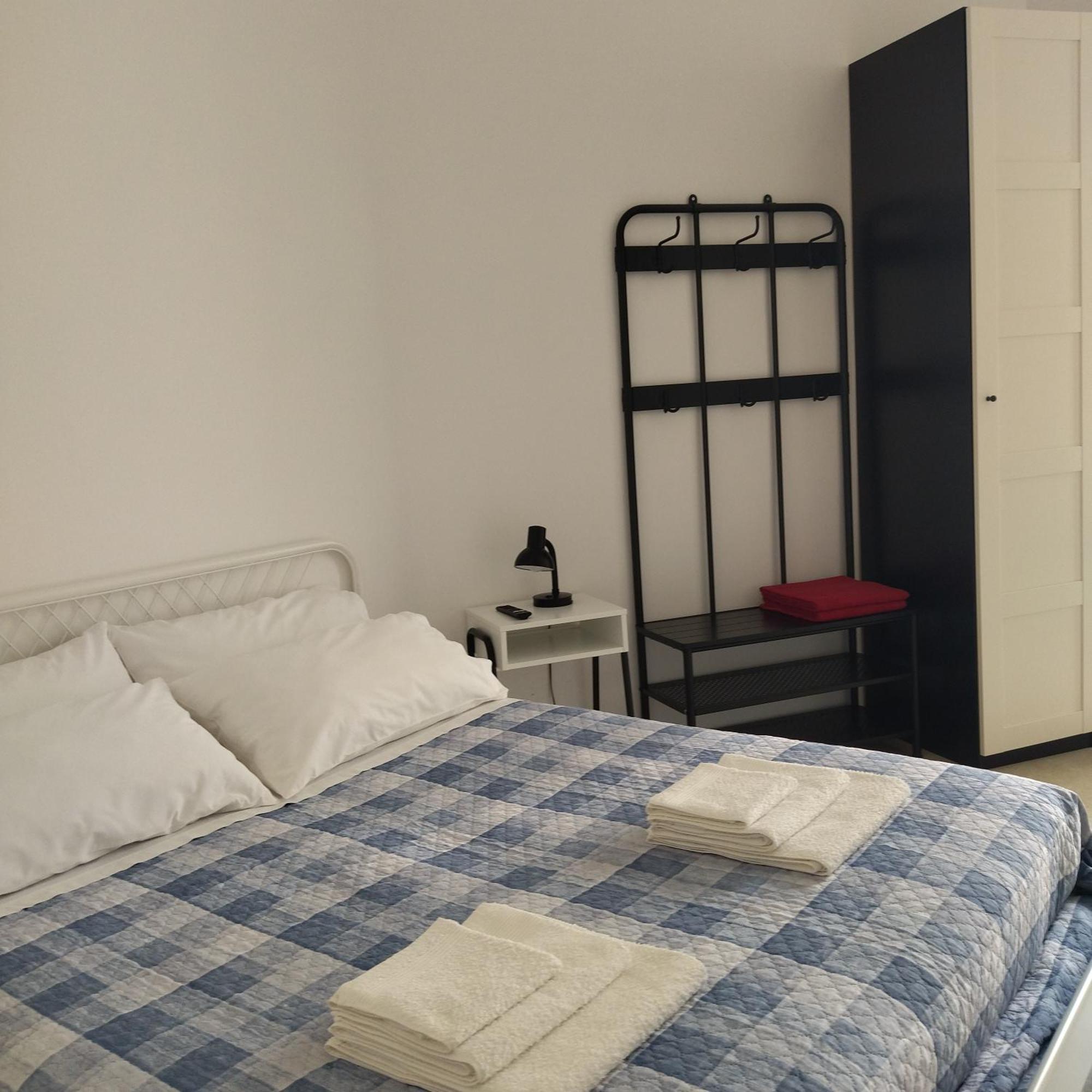 Putignani 210 Apartment บารี ภายนอก รูปภาพ