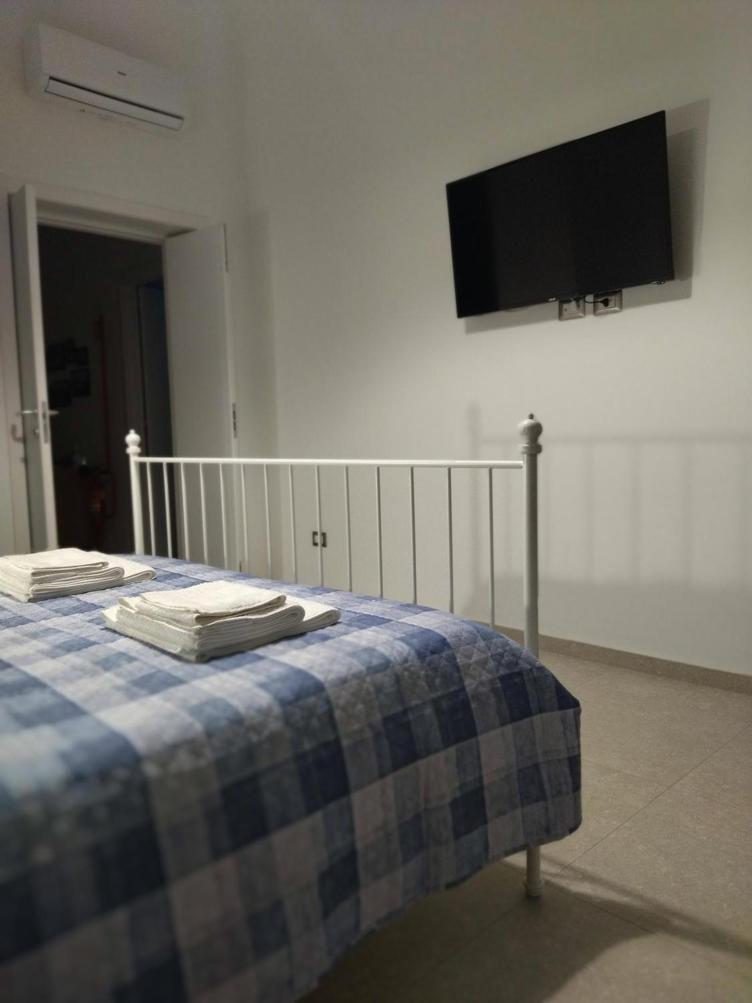 Putignani 210 Apartment บารี ภายนอก รูปภาพ