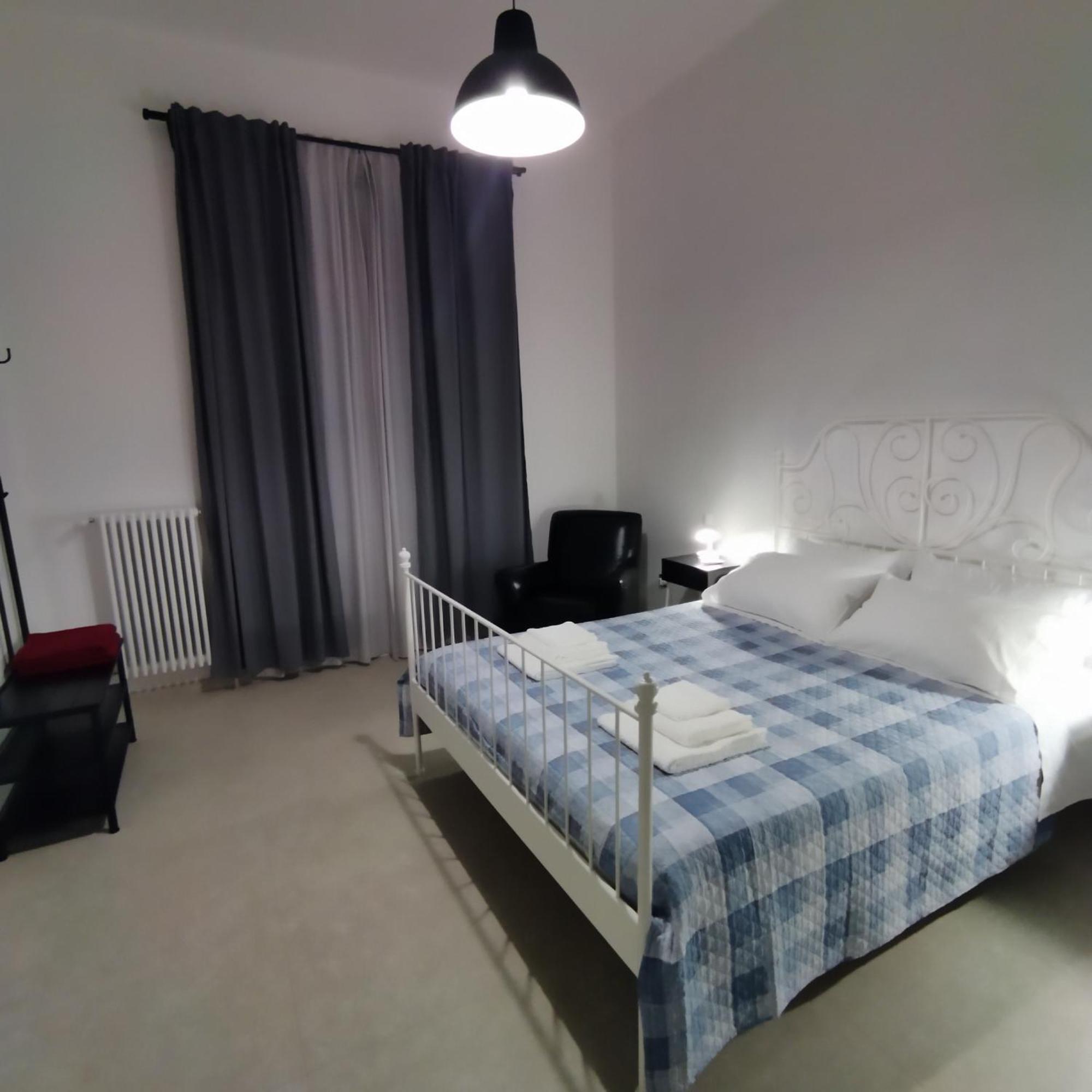 Putignani 210 Apartment บารี ภายนอก รูปภาพ