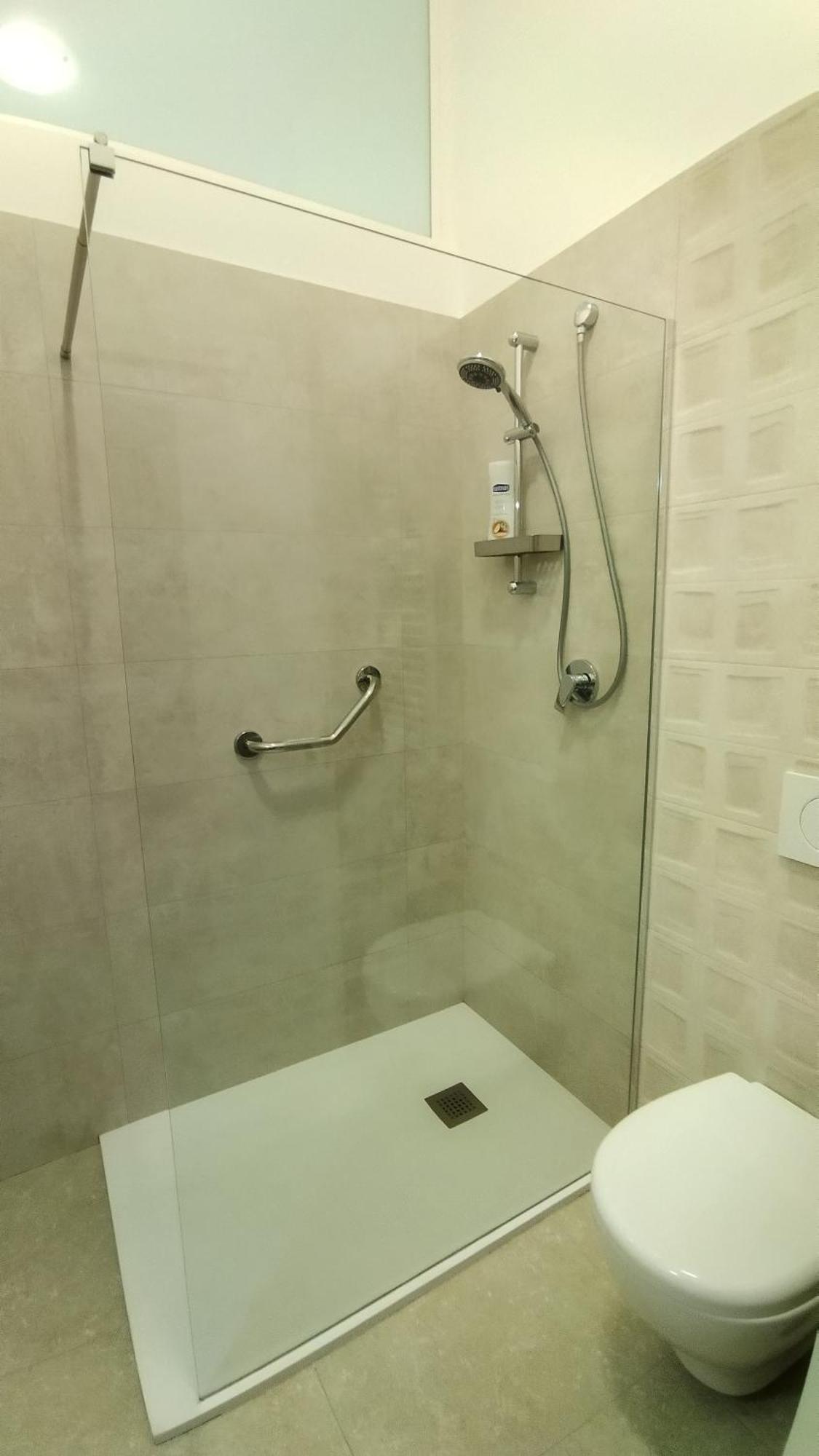 Putignani 210 Apartment บารี ภายนอก รูปภาพ